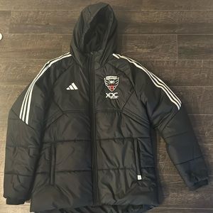 D.C United winter coat - L